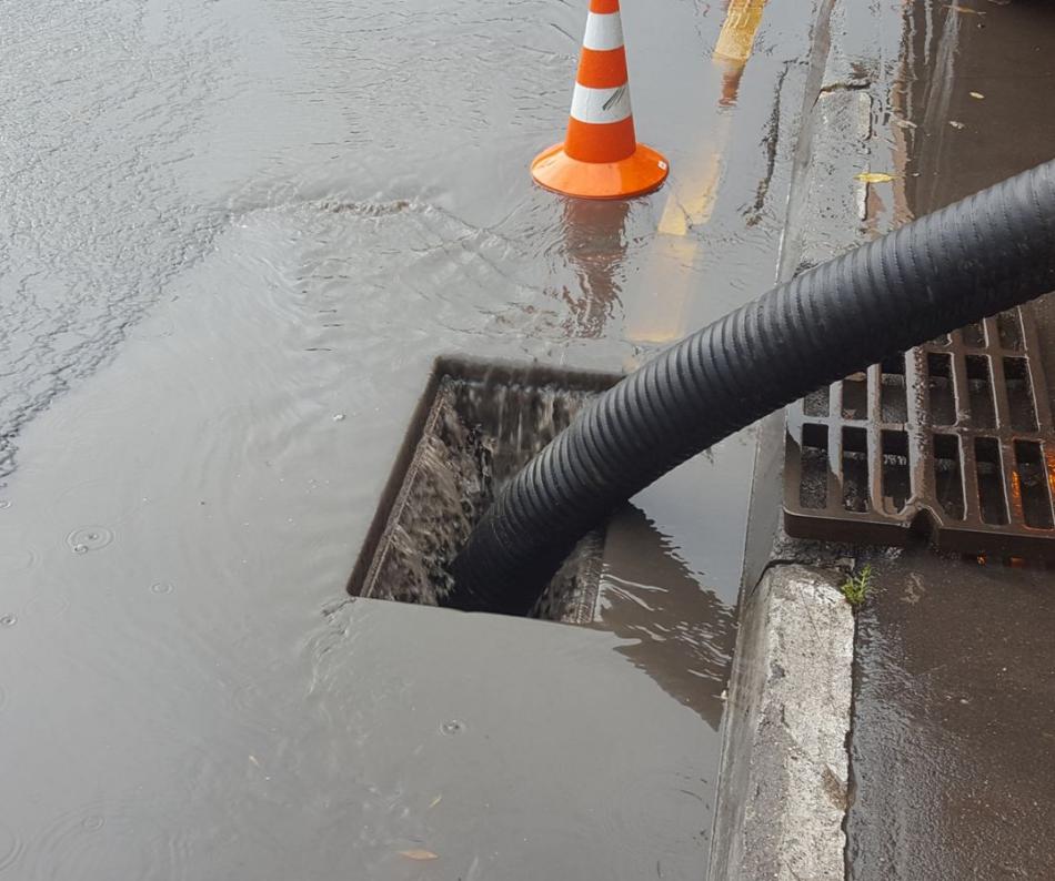 Как происходит откачка воды?